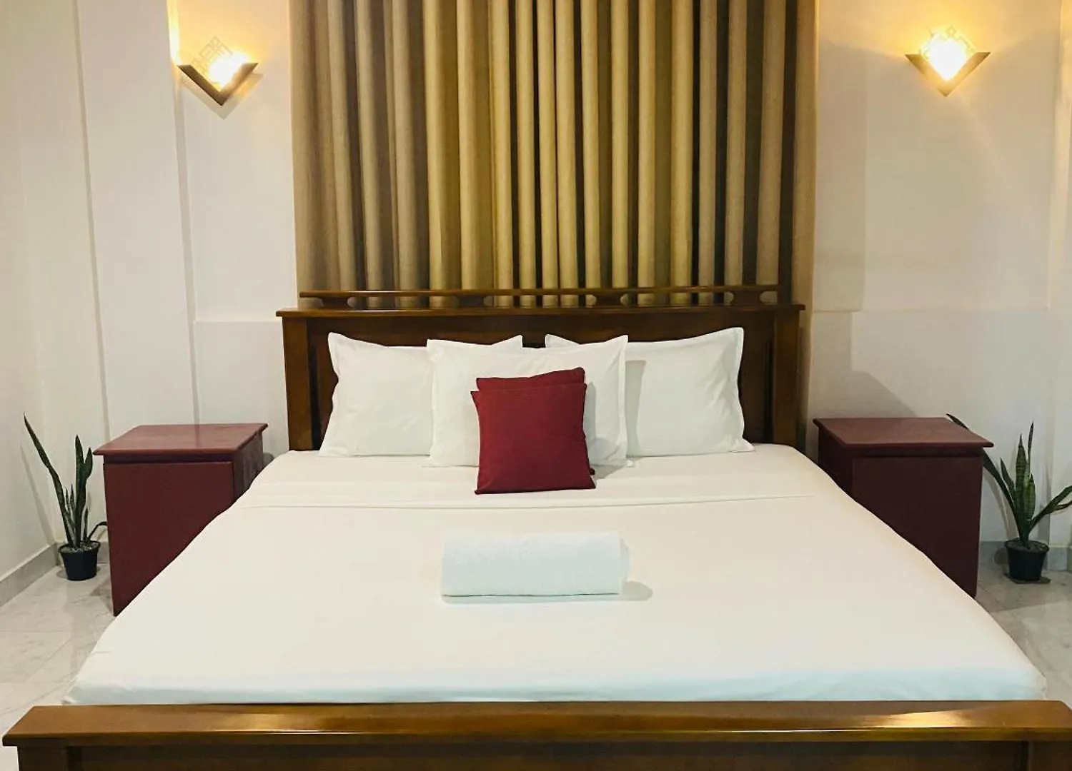 Enara Luxury Stay Katugastota