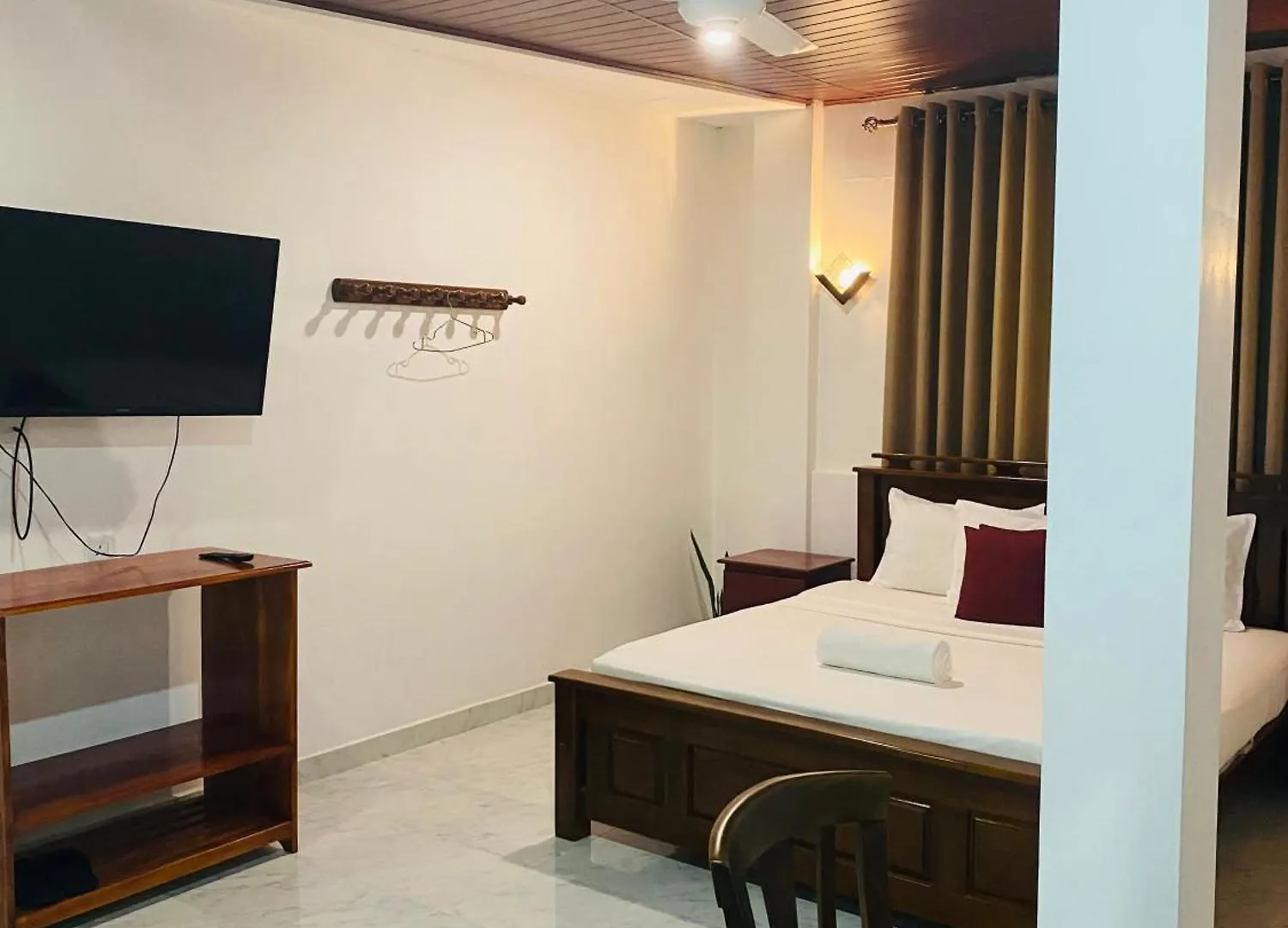 Enara Luxury Stay Katugastota Apartment
